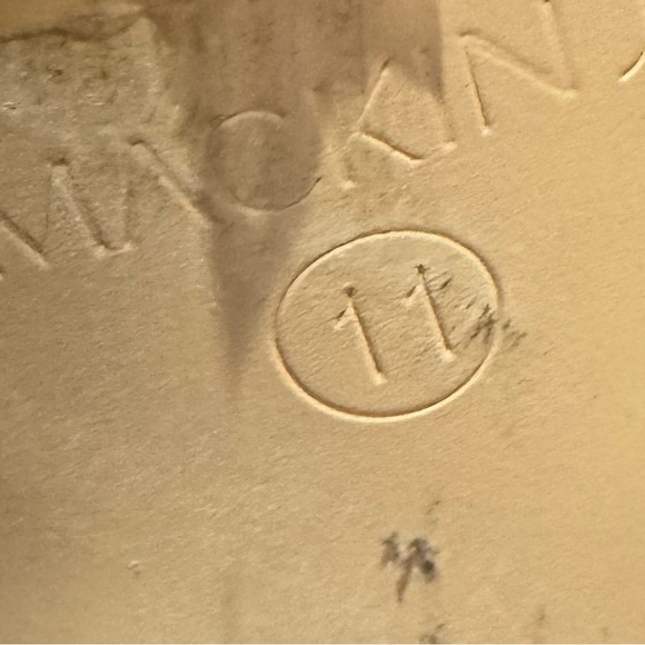 Mackin J women’s heels clear 👠 size 11.     Box6 - Picture 4 of 5